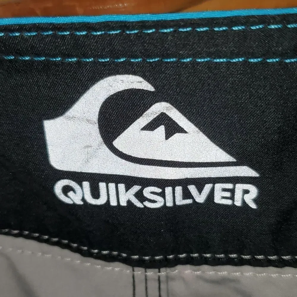 Quiksilver this pair